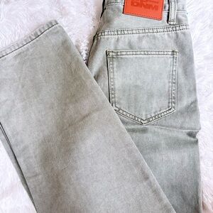 Princess Polly Light Gray Boyfriend Jeans